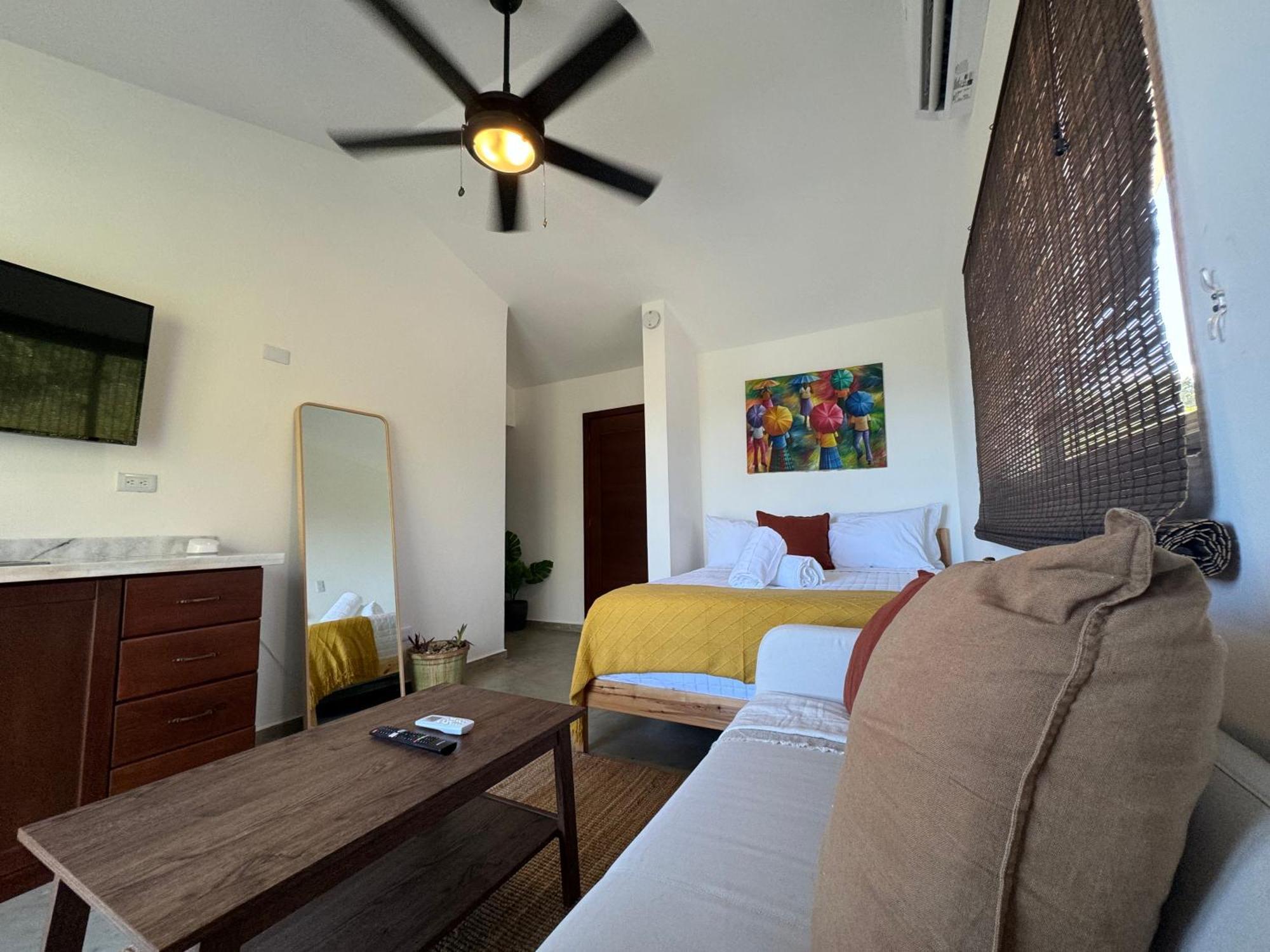 Catalina, Cabrera Oceanview Multi 2 Bd 2 Bath Condo Units With Balcony And Pool Zewnętrze zdjęcie