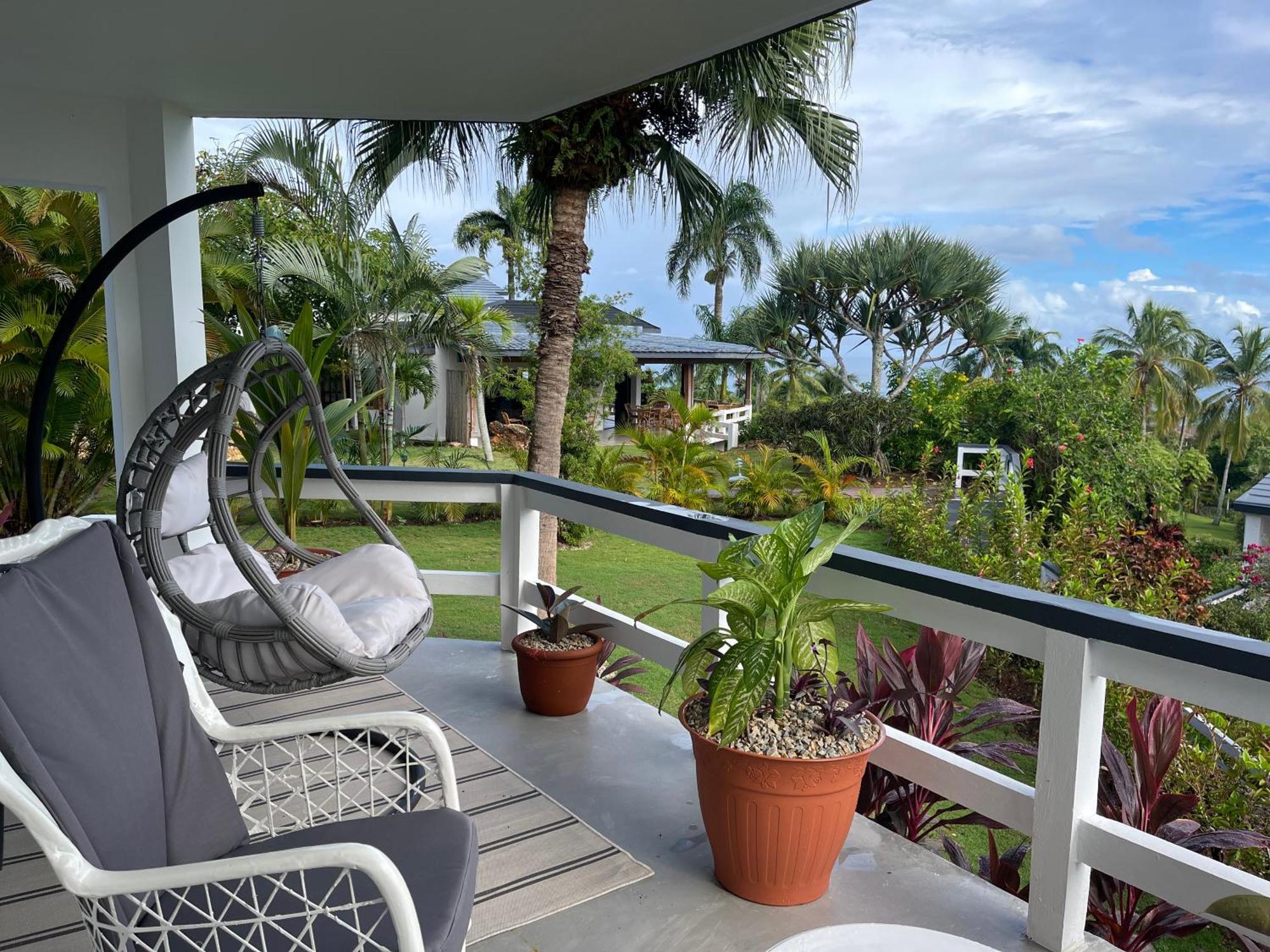 Catalina, Cabrera Oceanview Multi 2 Bd 2 Bath Condo Units With Balcony And Pool Zewnętrze zdjęcie